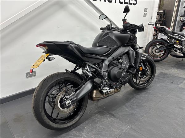 2025 Yamaha MT-09