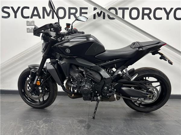 2025 Yamaha MT-09