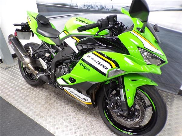 2025 KAWASAKI NINJA ZX-4RR