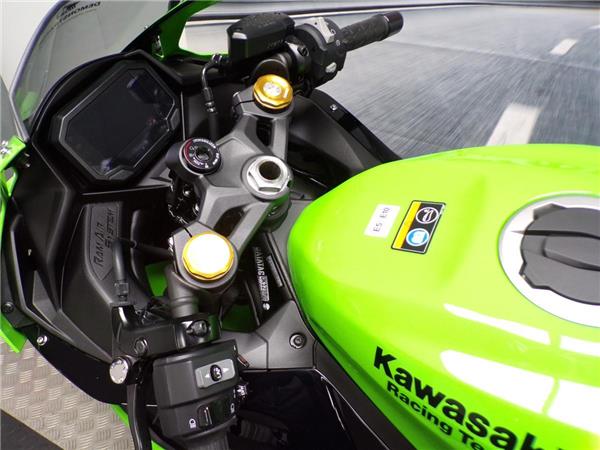 2025 KAWASAKI NINJA ZX-4RR
