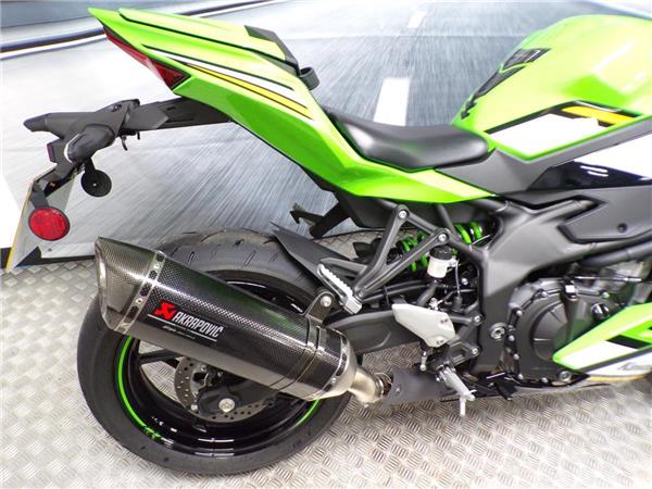 2025 KAWASAKI NINJA ZX-4RR