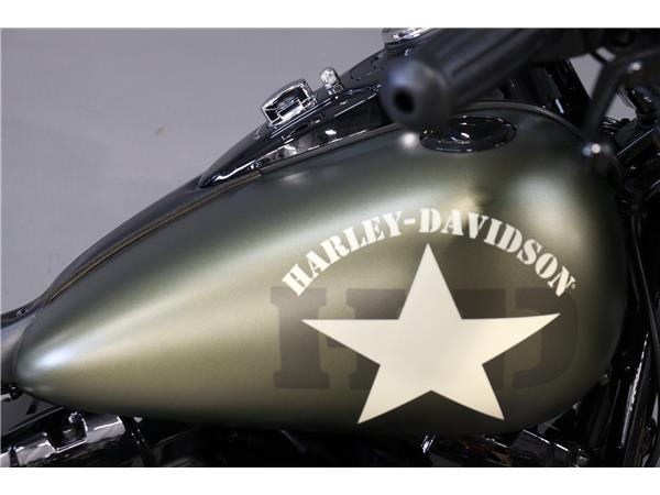 2016 HARLEY-DAVIDSON SOFTAIL FLSS SLIM S