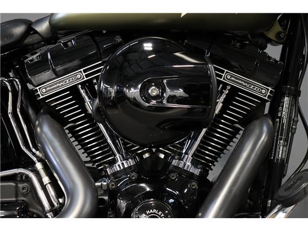 2016 HARLEY-DAVIDSON SOFTAIL FLSS SLIM S