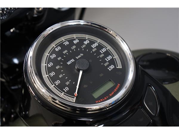 2016 HARLEY-DAVIDSON SOFTAIL FLSS SLIM S