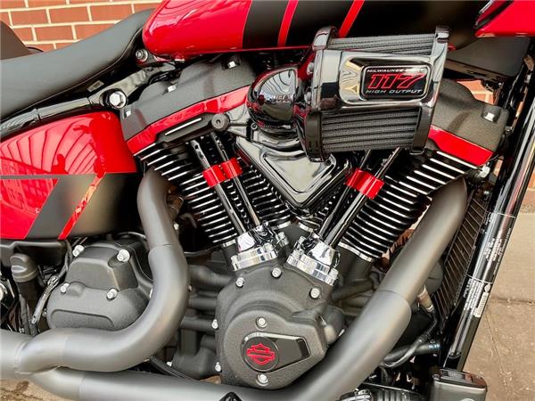 2025 HARLEY-DAVIDSON LOW RIDER ST