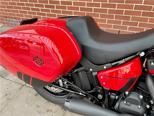 2025 HARLEY-DAVIDSON LOW RIDER ST