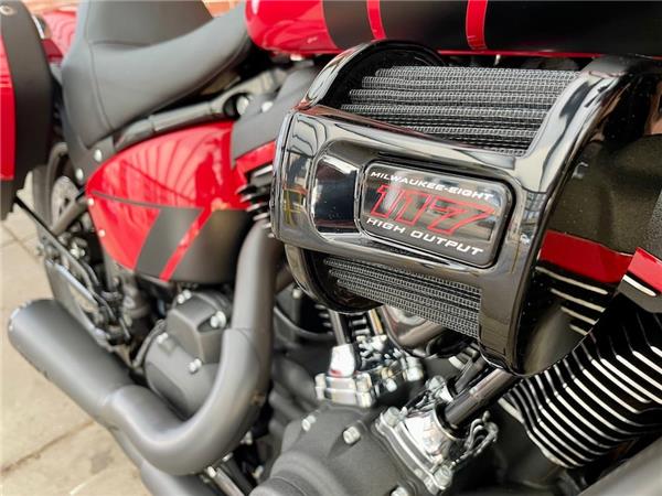 2025 HARLEY-DAVIDSON LOW RIDER ST