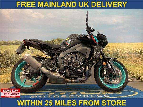  Yamaha MT-10 MT-10
