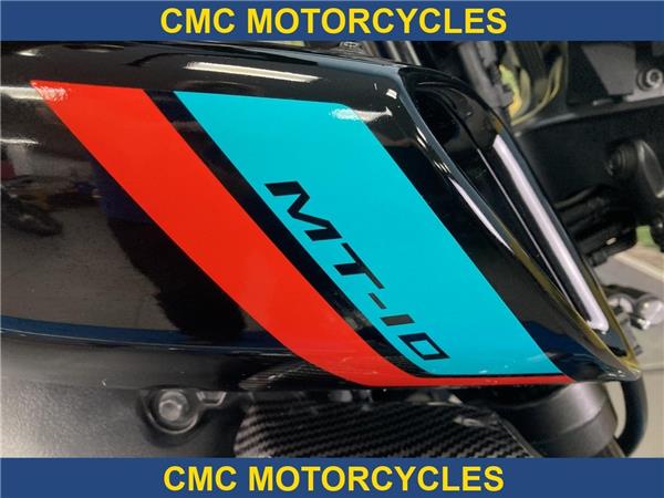  Yamaha MT-10 MT-10