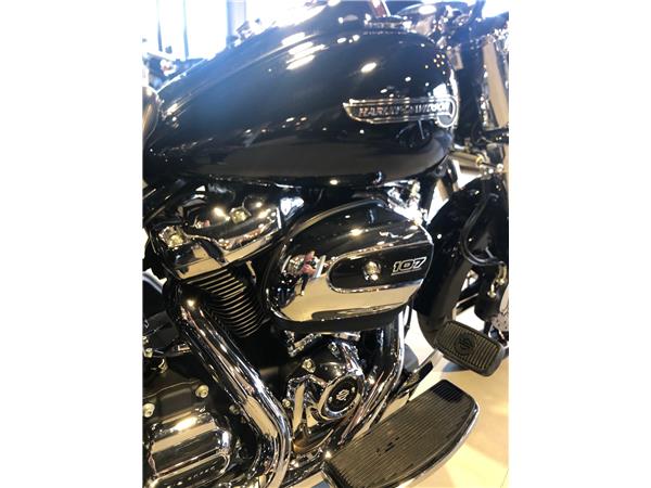 2018 HARLEY-DAVIDSON FREEWHEELER