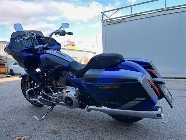 2025 Harley-Davidson CVO Road Glide FLTRXSE