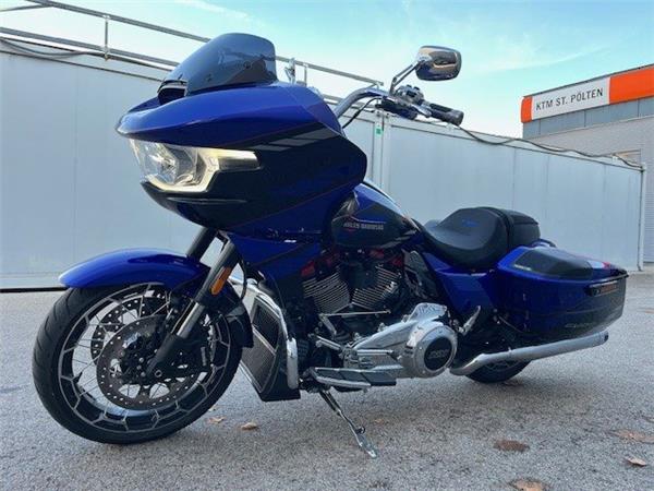 2025 Harley-Davidson CVO Road Glide FLTRXSE