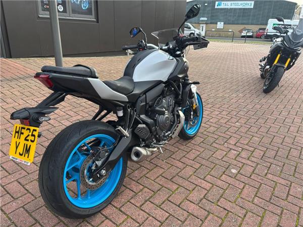 2025 Yamaha MT-07 Y-AMT