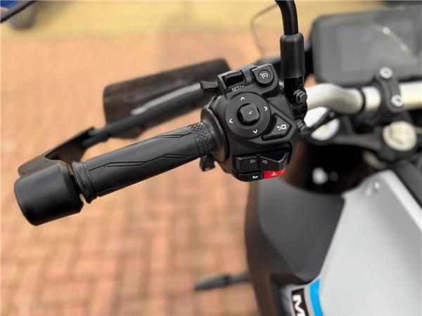 2025 Yamaha MT-07 Y-AMT