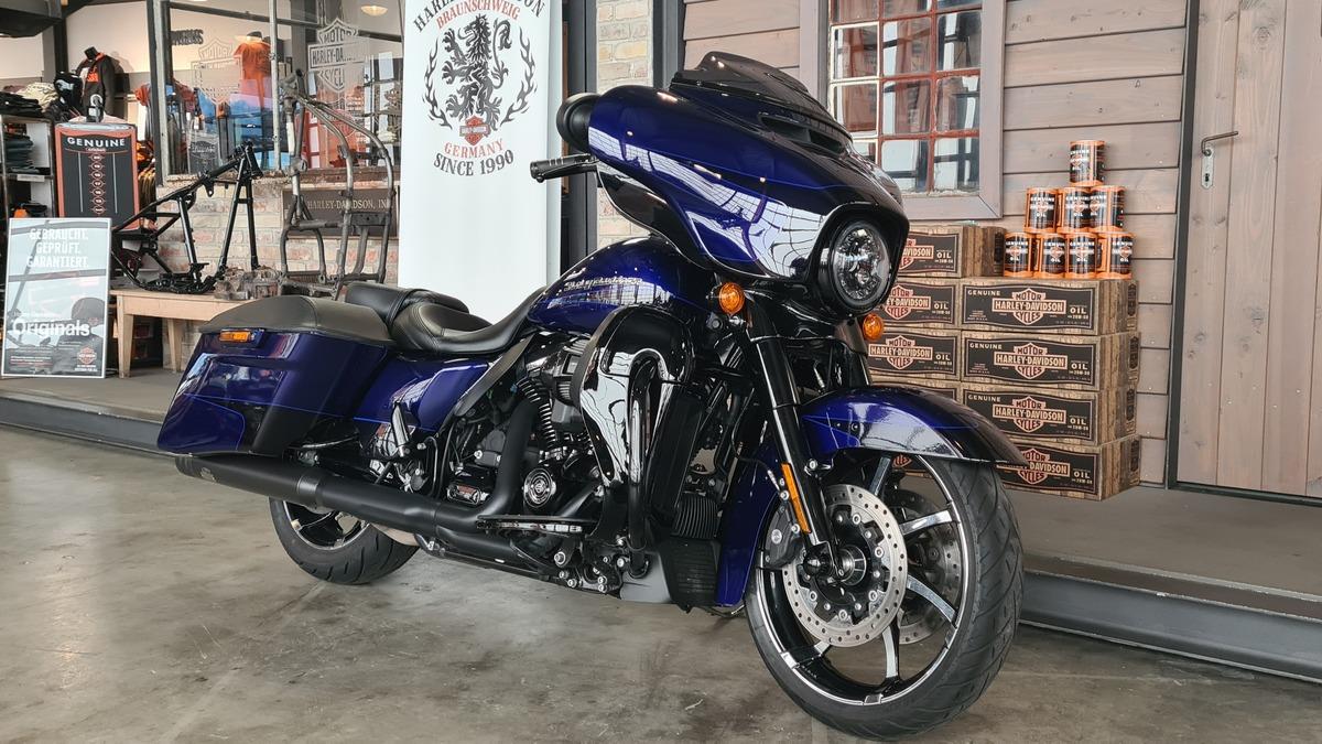 FLHXS STREET GLIDE SPECIAL 
