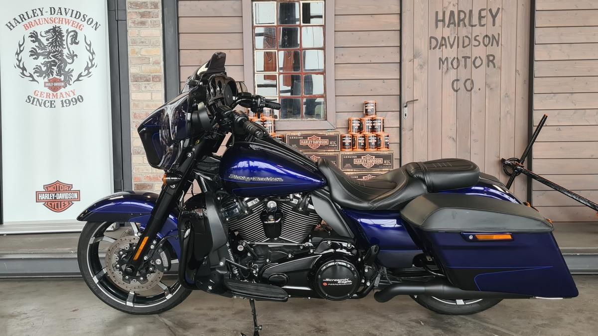 FLHXS STREET GLIDE SPECIAL 