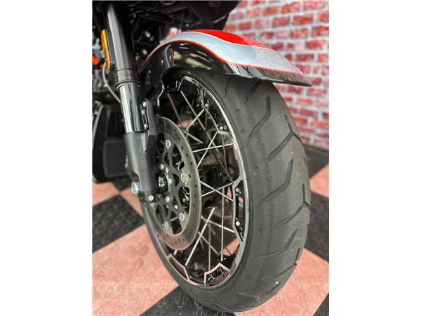 2024 harley-davidson FLTRXSE Road Glide 121 CVO