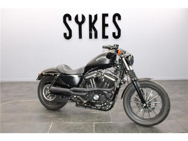 2015 Harley-Davidson Iron 883