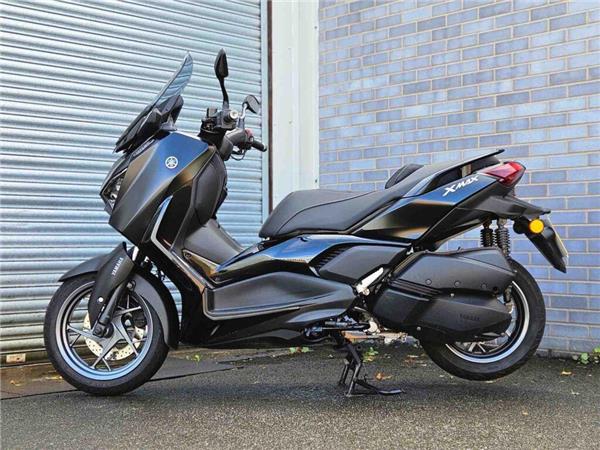 2024 Yamaha X-MAX 300 TM