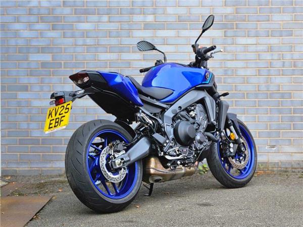 2025 Yamaha MT-09 YAMT