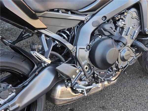 2025 Yamaha MT-09 Y-AMT (MTN890-S)