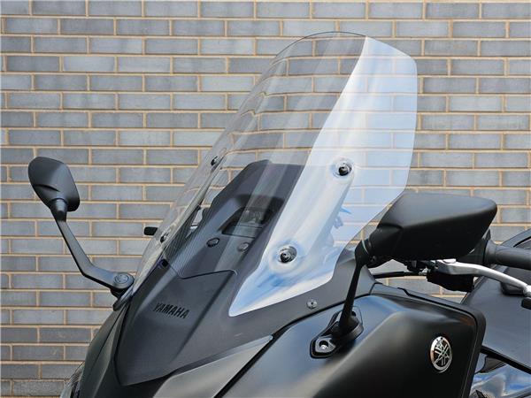 2025 Yamaha TMAX 560