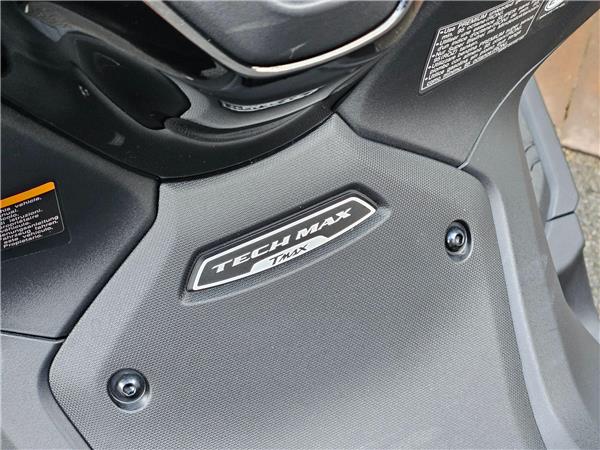2025 Yamaha TMAX 560