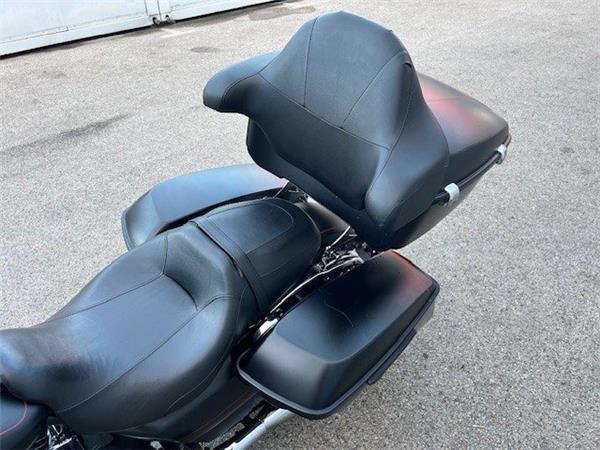 2015 Harley-Davidson Touring Street Glide Special FLHXS