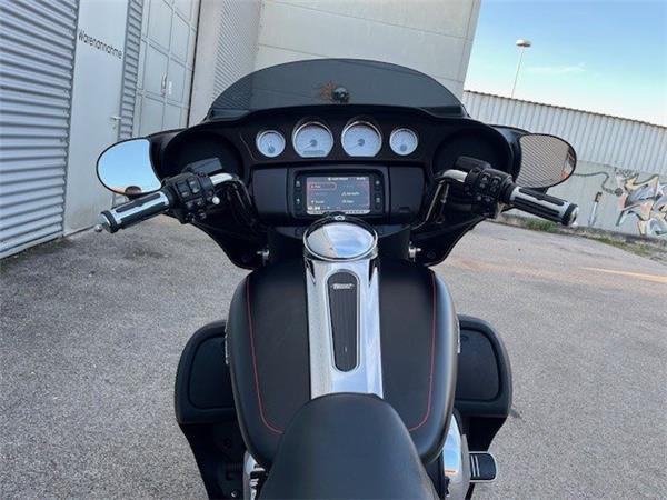 2015 Harley-Davidson Touring Street Glide Special FLHXS