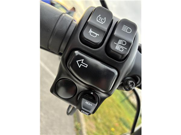 2024 HARLEY-DAVIDSON ROAD KING