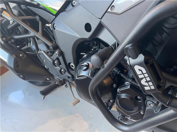 2025 Kawasaki Versys 1100