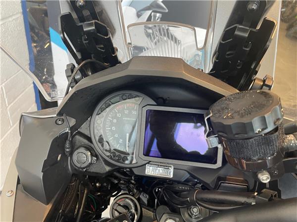 2025 Kawasaki Versys 1100