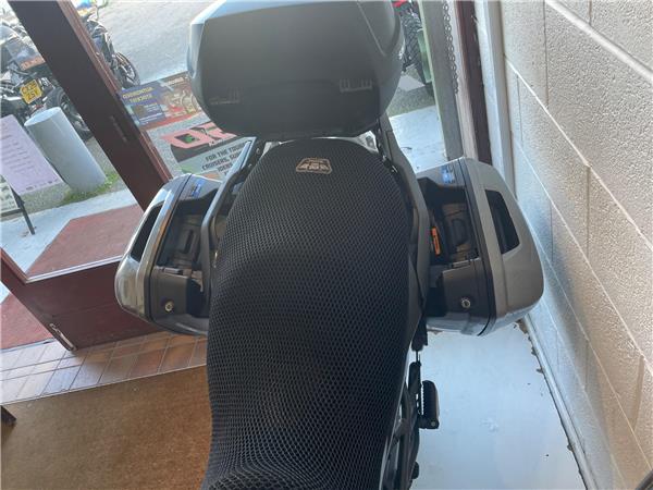 2025 Kawasaki Versys 1100