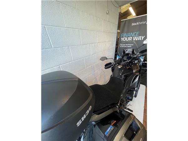 2025 Kawasaki Versys 1100