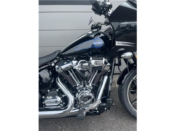 2025 HARLEY-DAVIDSON LOW RIDER