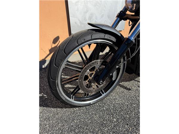 Harley-Davidson Softail FXBRS - Breakout