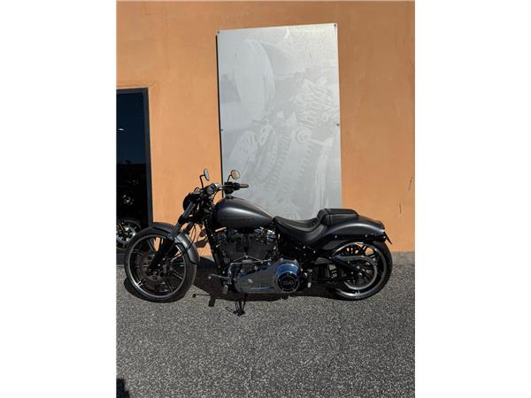 Harley-Davidson Softail FXBRS - Breakout