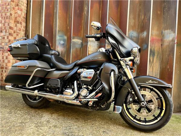 2018 Harley-Davidson Touring