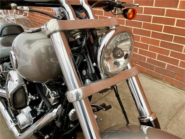 2016 HARLEY-DAVIDSON SOFTAIL FXSB BREAKOUT