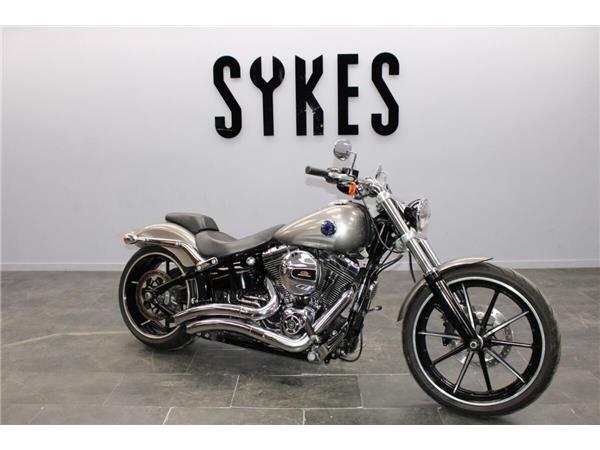 2016 Harley-Davidson Breakout