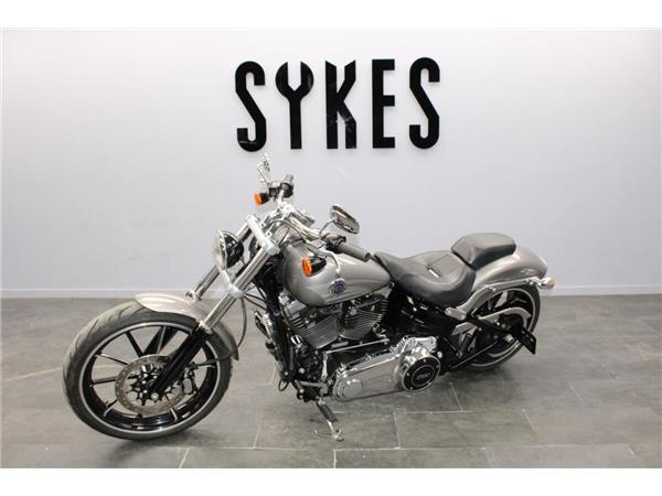 2016 Harley-Davidson Breakout