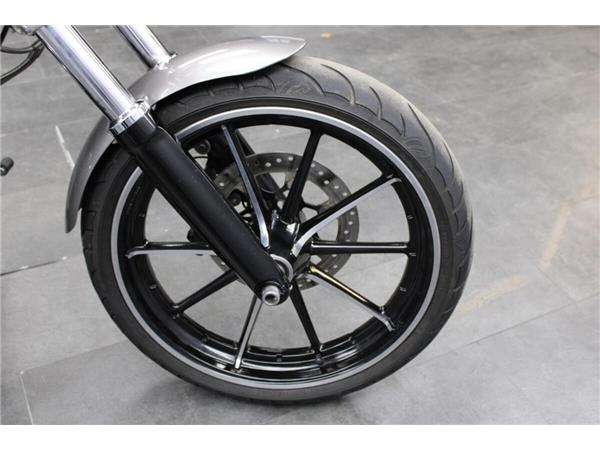 2016 Harley-Davidson Breakout