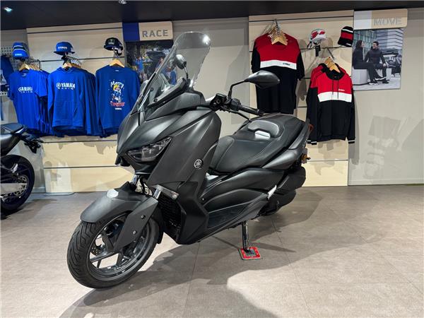 2020 YAMAHA XMAX 300