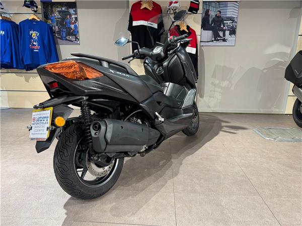 2020 YAMAHA XMAX 300