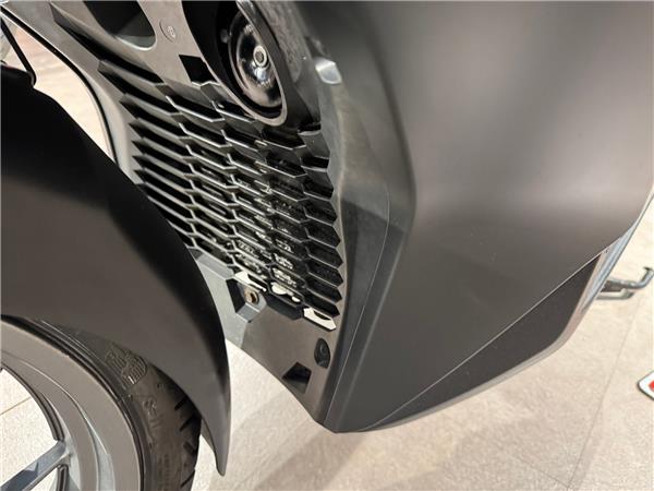 2020 YAMAHA XMAX 300