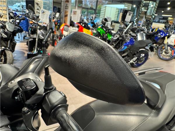 2020 YAMAHA XMAX 300