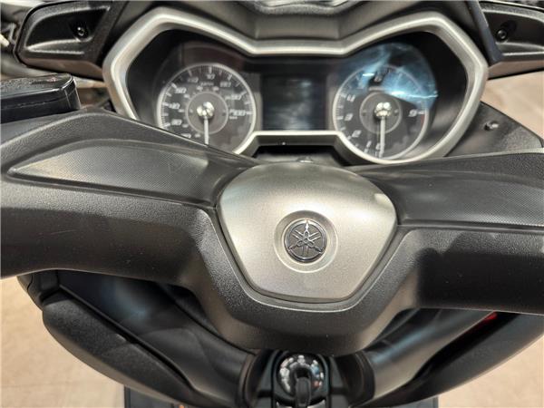 2020 YAMAHA XMAX 300