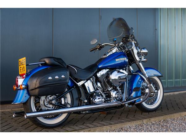 2017 Harley-Davidson Softail Deluxe