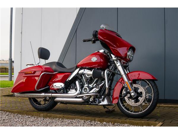 2021 Harley-Davidson Street Glide
