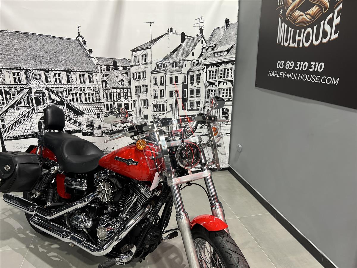 2011 HARLEY-DAVIDSON SUPER GLIDE
